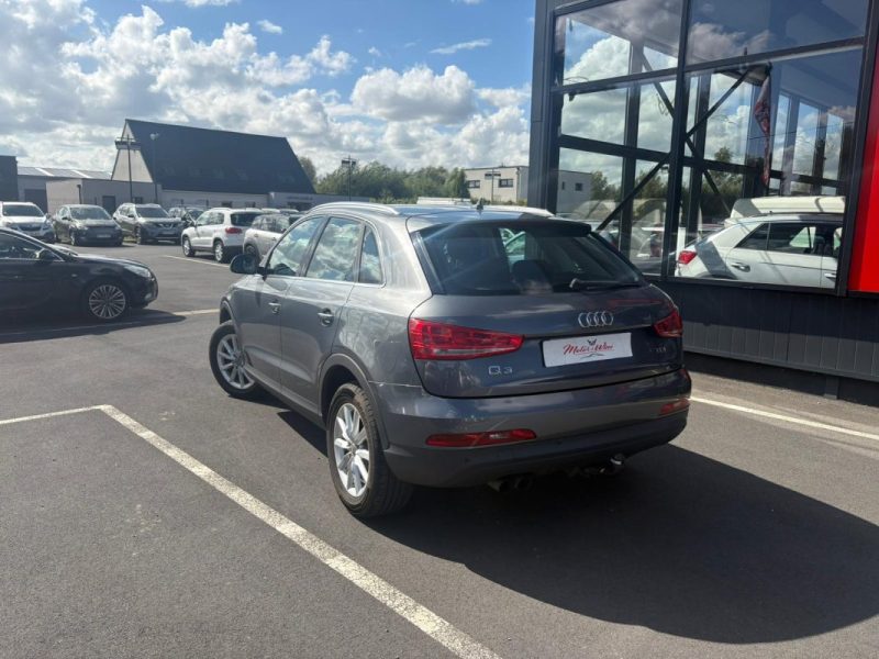 AUDI Q3 2012