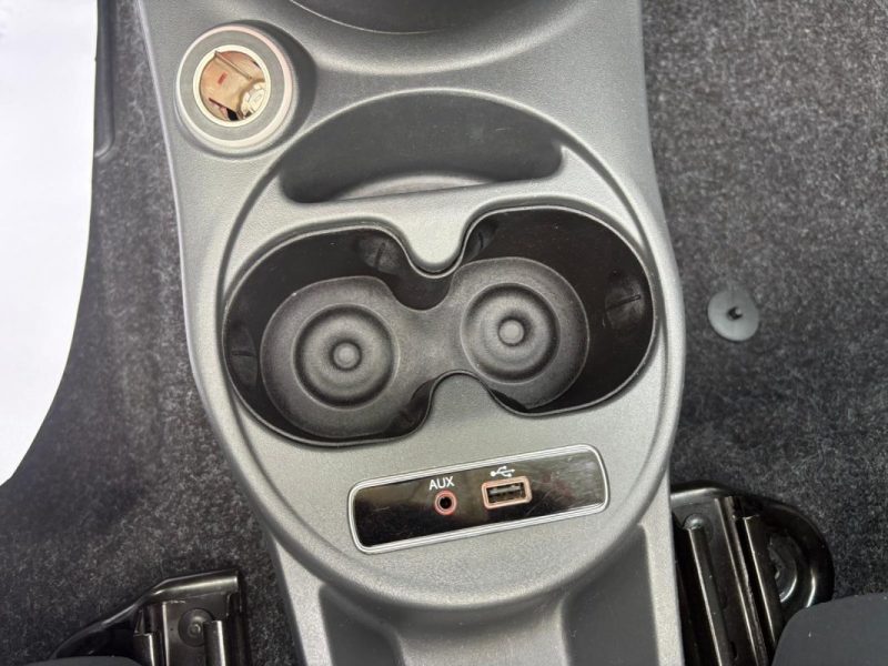 FIAT 500 Cabriolet 1.2 69ch 🚗 Cuir 🛋️ / GPS 🧭 / Bluetooth 📶 / Radar 📡 / Reprise / Garantie 6 mo