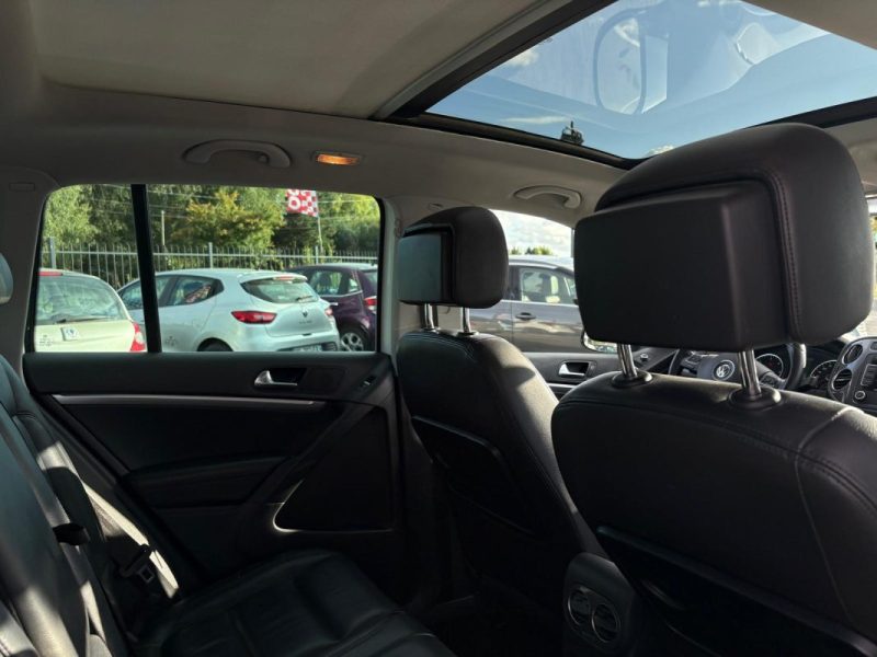VW TIGUAN 2.0 TDI 110ch Carat 🚙 Toit pano 🌞 / Cuir 🛋️ / Sièges chauffants ♨️ / Garantie 6 mois ✅