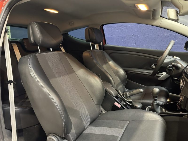 RENAULT MEGANE 3 COUPE 1.5 dCi 110ch / KIT DISTRIBUTION A JOUR