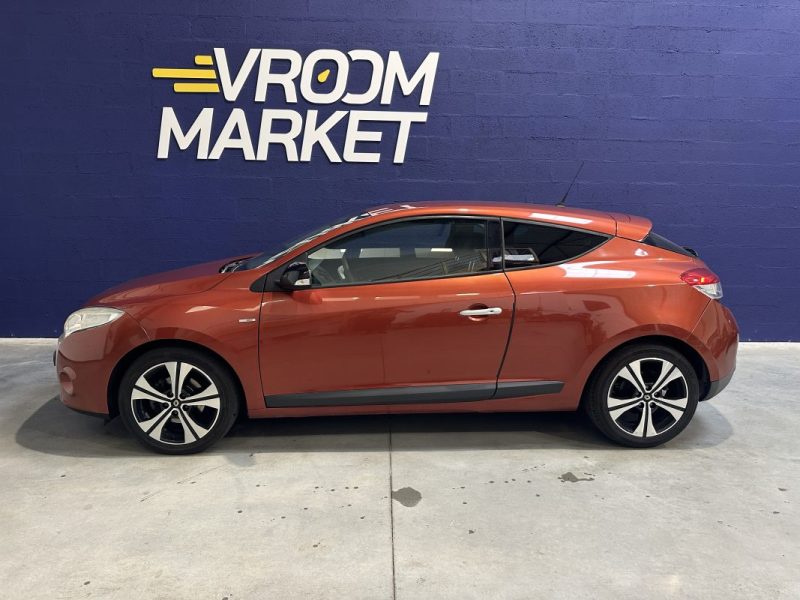 RENAULT MEGANE 3 COUPE 1.5 dCi 110ch / KIT DISTRIBUTION A JOUR