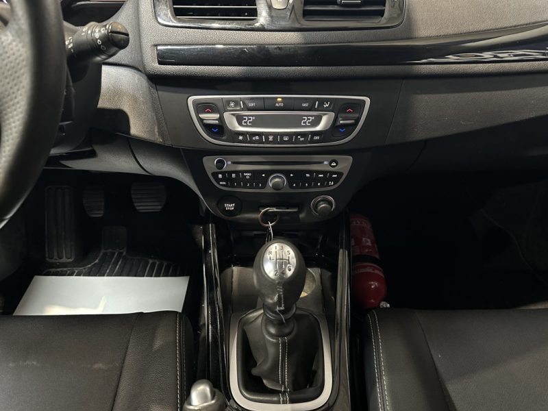 RENAULT MEGANE 3 COUPE 1.5 dCi 110ch / KIT DISTRIBUTION A JOUR