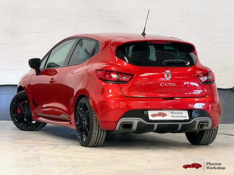 Renault Clio 4 RS Phase 1 – Châssis CUP | E85 Flex | Ligne inox à clapets | Entretien irréprochable