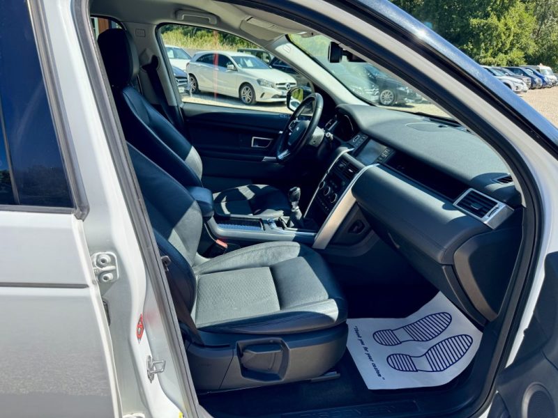 LAND ROVER DISCOVERY SPORT 2015