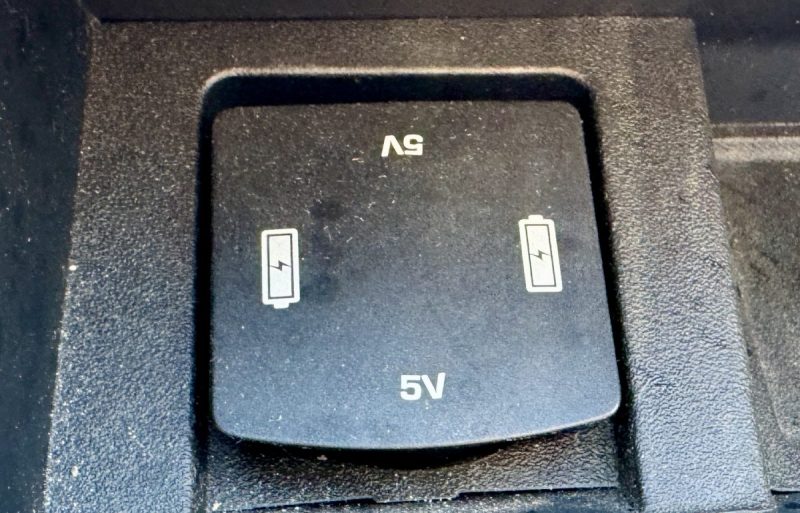 LAND ROVER DISCOVERY SPORT 2015