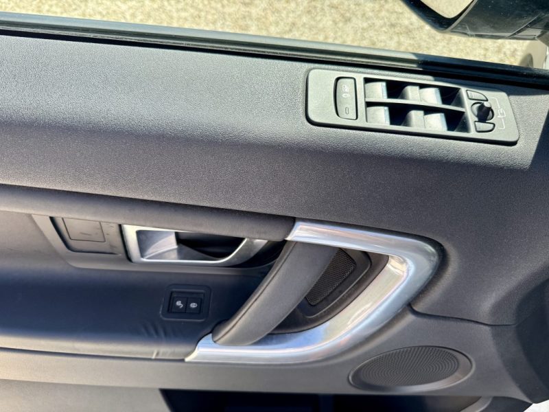 LAND ROVER DISCOVERY SPORT 2015