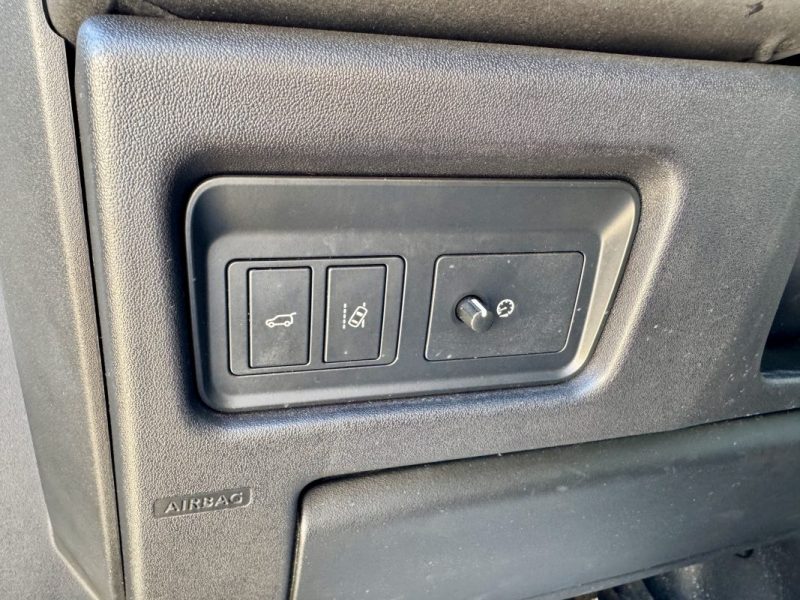 LAND ROVER DISCOVERY SPORT 2015