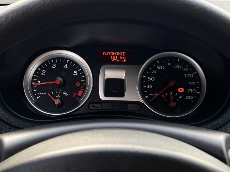 RENAULT CLIO 3 III PHASE 2 ESTATE / SW 1.2 TCE 100 Cv - GARANTIE 1 AN