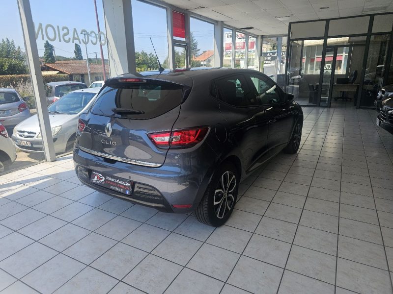 RENAULT CLIO 2018