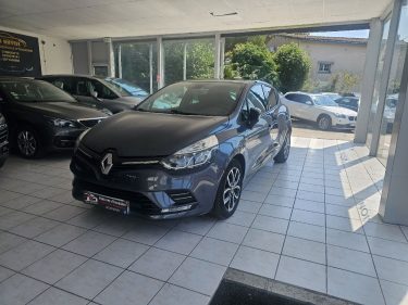RENAULT CLIO 2018