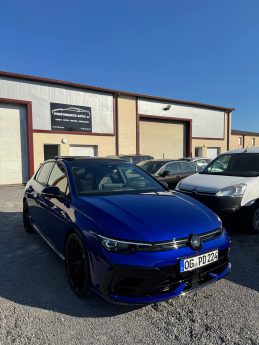 Golf 8.5 Facelift R black edition 333ch AKRA/TO