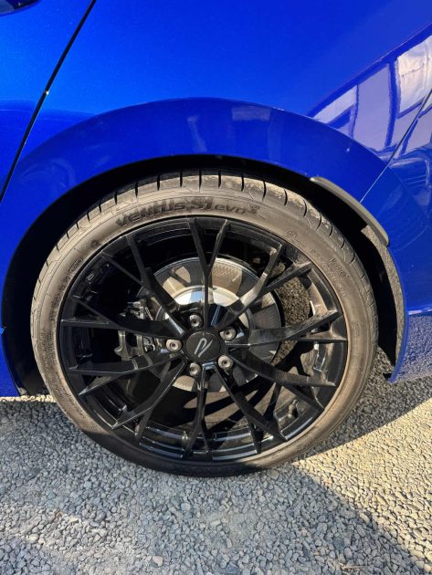 Golf 8.5 Facelift R black edition 333ch AKRA/TO