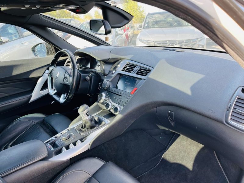 CITROEN DS5 2.0 HDi 160ch SPORT CHIC