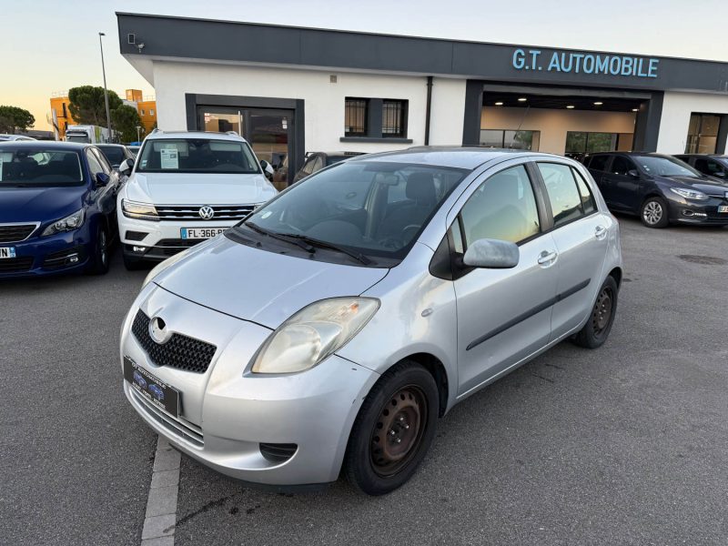 TOYOTA YARIS 1.3 VVT-I 87CH 1ERE MAIN GARANTIE 3 MOIS 