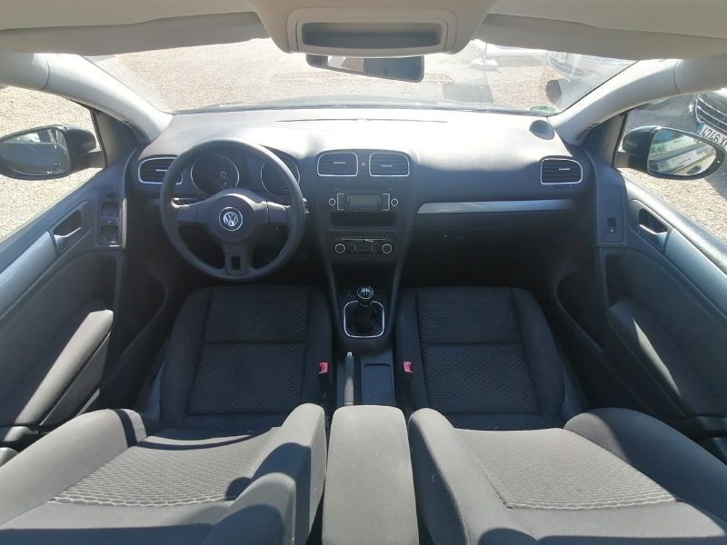 VOLKSWAGEN Golf 6 - 80ch essence