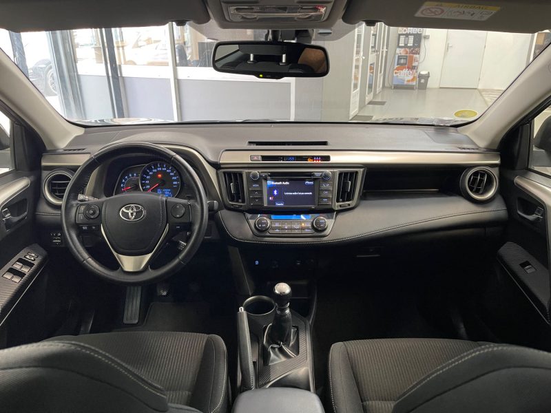 TOYOTA RAV4 2014