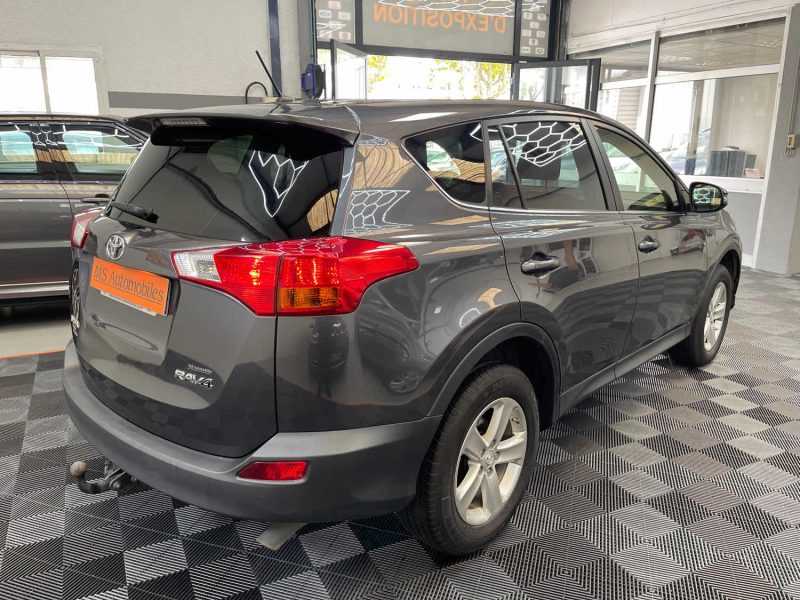 TOYOTA RAV4 2014