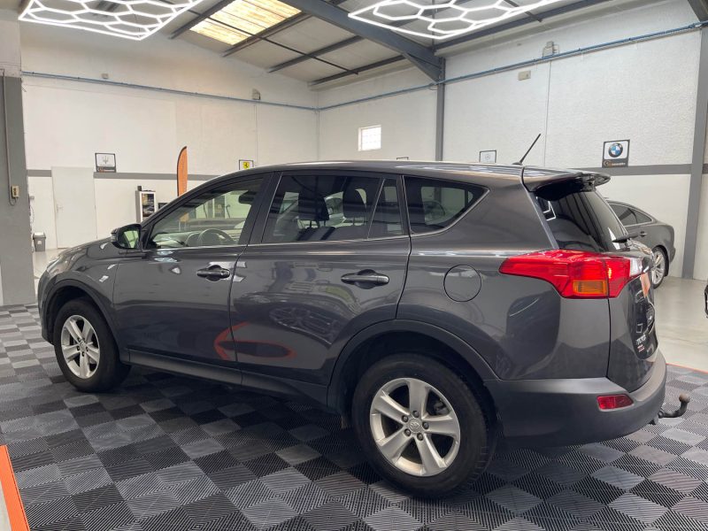 TOYOTA RAV4 2014