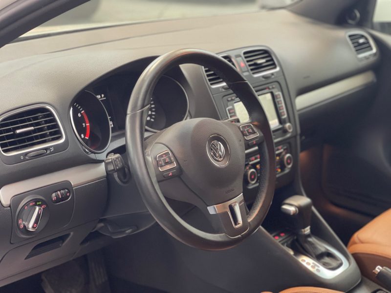 VOLKSWAGEN GOLF 2010