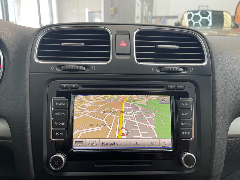 VOLKSWAGEN GOLF 2010