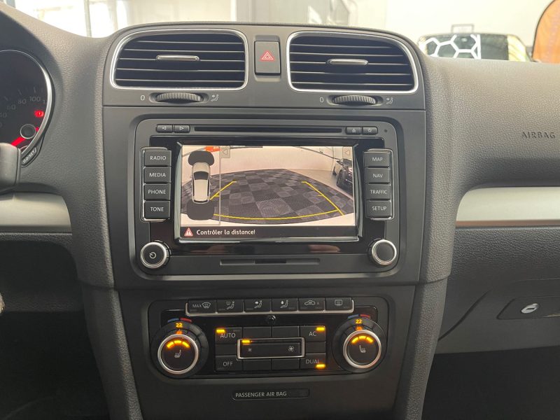 VOLKSWAGEN GOLF 2010