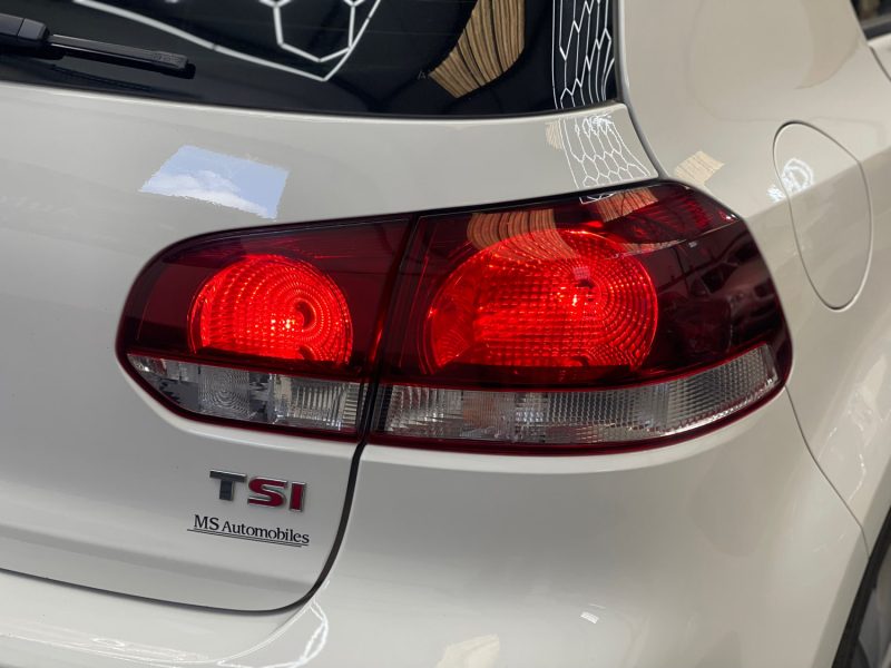 VOLKSWAGEN GOLF 2010