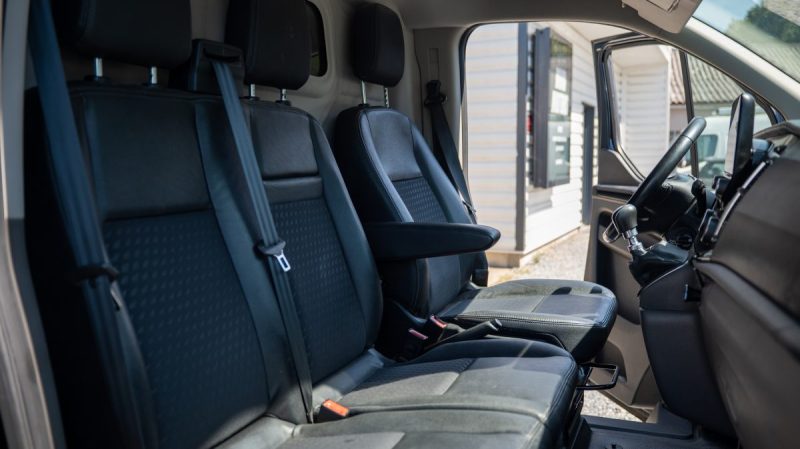 FORD TRANSIT CUSTOM 2.0 ECOBLUE 185Cv SPORT / PRIX HT