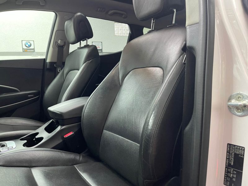 HYUNDAI SANTA FE 2.2 CRDI 200ch CREATIVE 4WD GARANTIE 12 MOIS, TOIT OUVRANT PANO, XENON, CAMERA