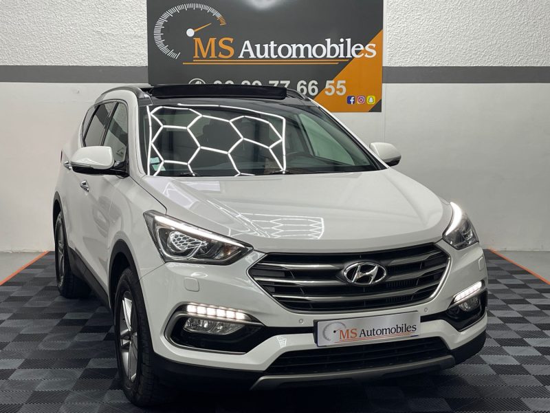 HYUNDAI SANTA FE 2.2 CRDI 200ch CREATIVE 4WD GARANTIE 12 MOIS, TOIT OUVRANT PANO, XENON, CAMERA