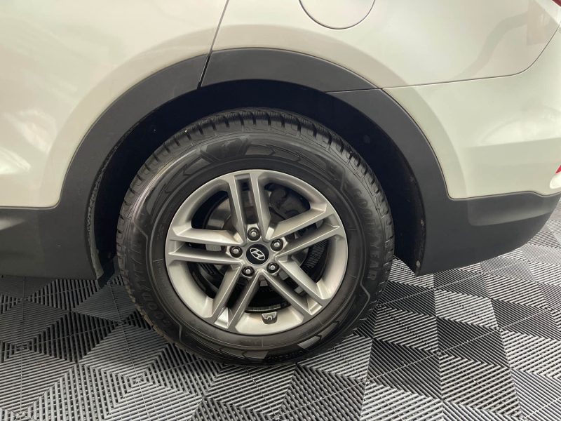 HYUNDAI SANTA FE 2.2 CRDI 200ch CREATIVE 4WD GARANTIE 12 MOIS, TOIT OUVRANT PANO, XENON, CAMERA