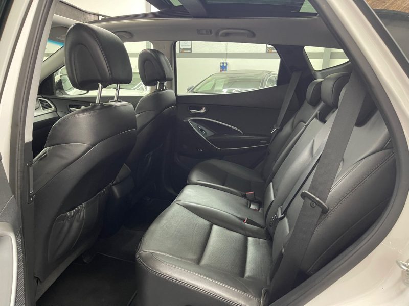 HYUNDAI SANTA FE 2.2 CRDI 200ch CREATIVE 4WD GARANTIE 12 MOIS, TOIT OUVRANT PANO, XENON, CAMERA