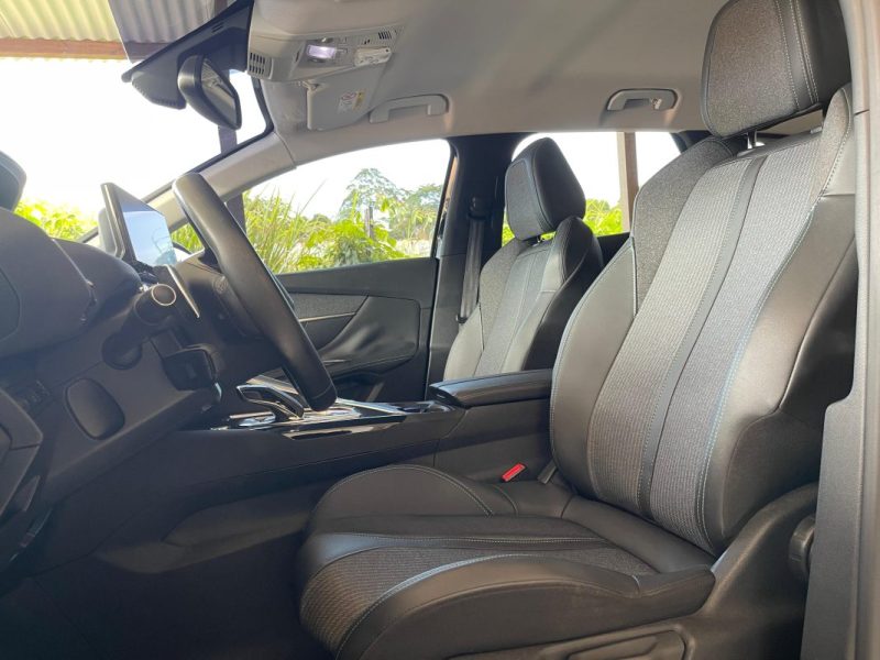 Stock disponible - PEUGEOT 3008 2021