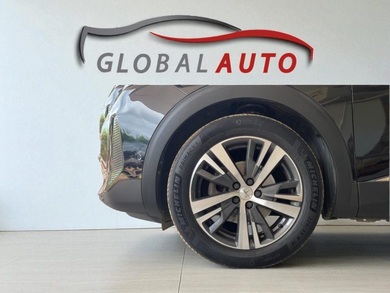 Stock disponible - PEUGEOT 3008 2021