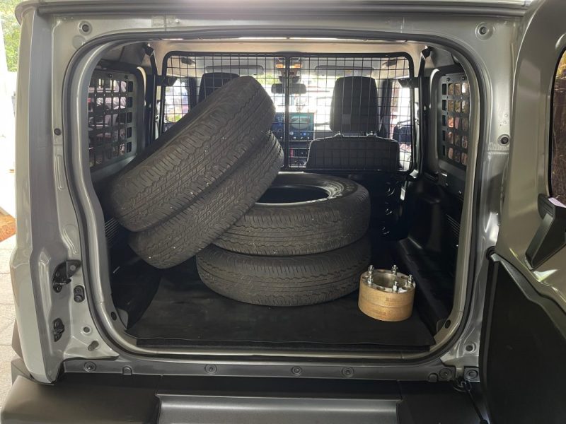 Stock disponible - SUZUKI JIMNY 2023