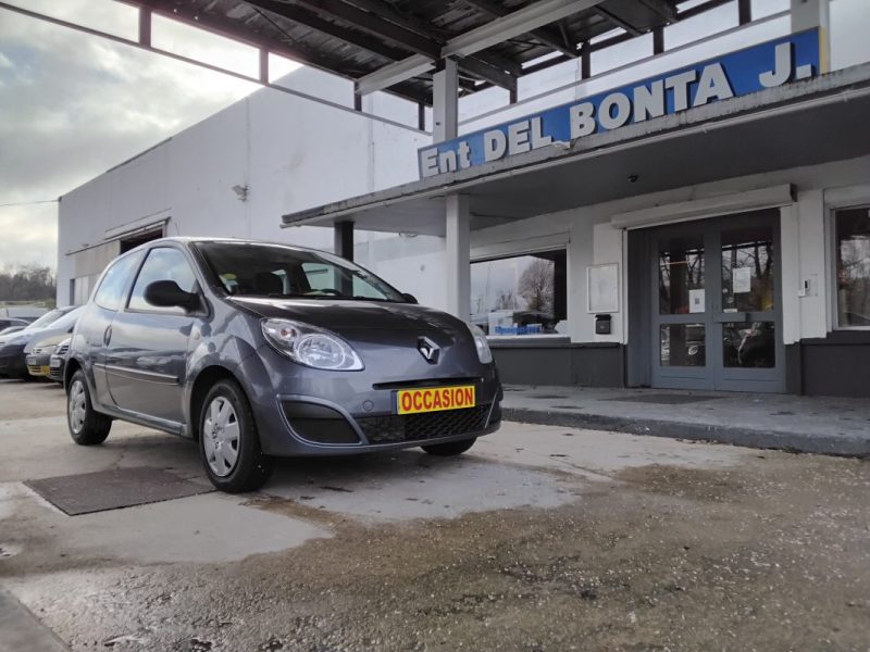 RENAULT TWINGO 2009