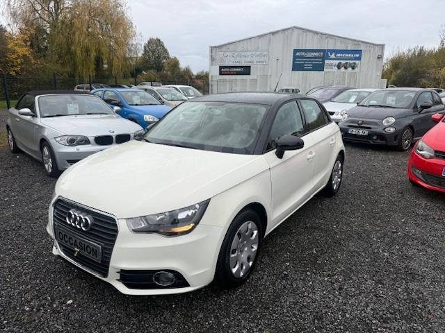 Audi A1 1.6 TDI Attraction 2013 - 72868 KM