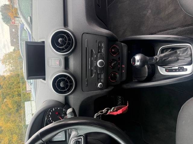 Audi A1 1.6 TDI Attraction 2013 - 72868 KM