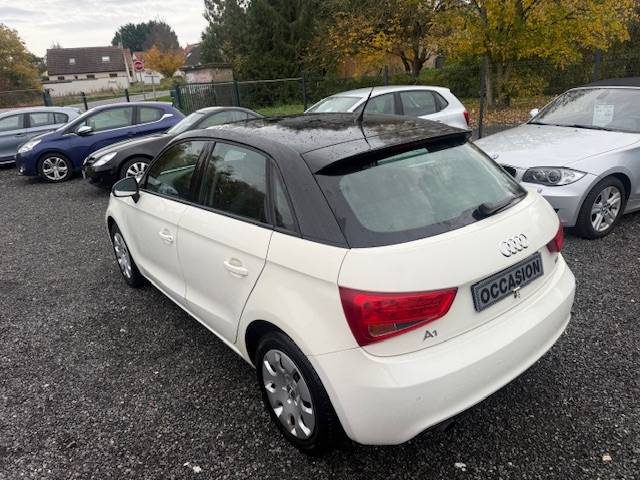 Audi A1 1.6 TDI Attraction 2013 - 72868 KM