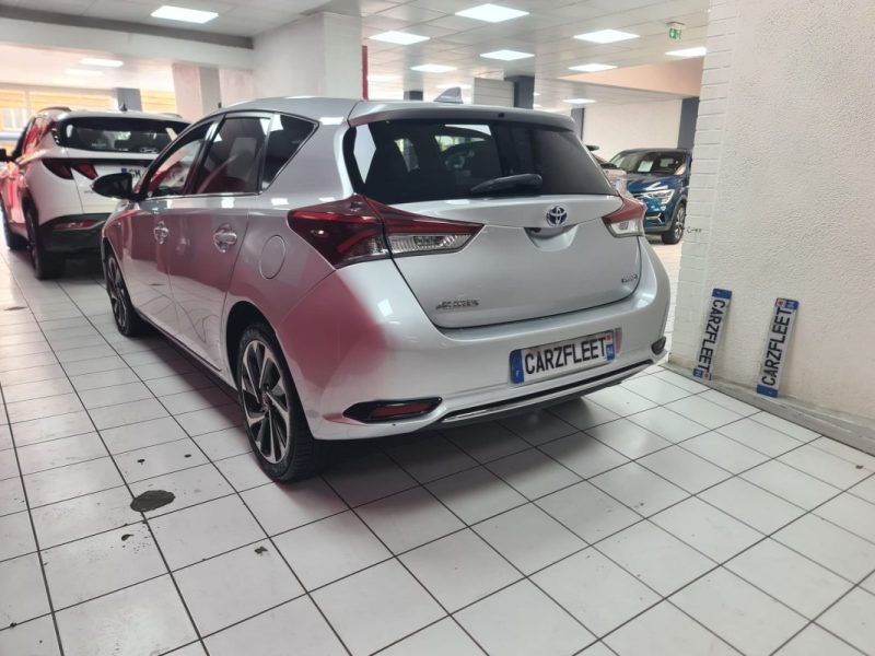 TOYOTA AURIS 2018