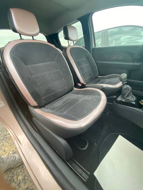 RENAULT TWINGO 1.2 LEV 16v 75ch Access eco²  2011