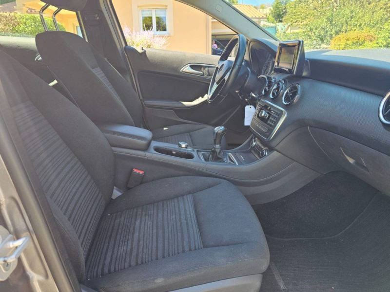 MERCEDES CLASSE A 2015