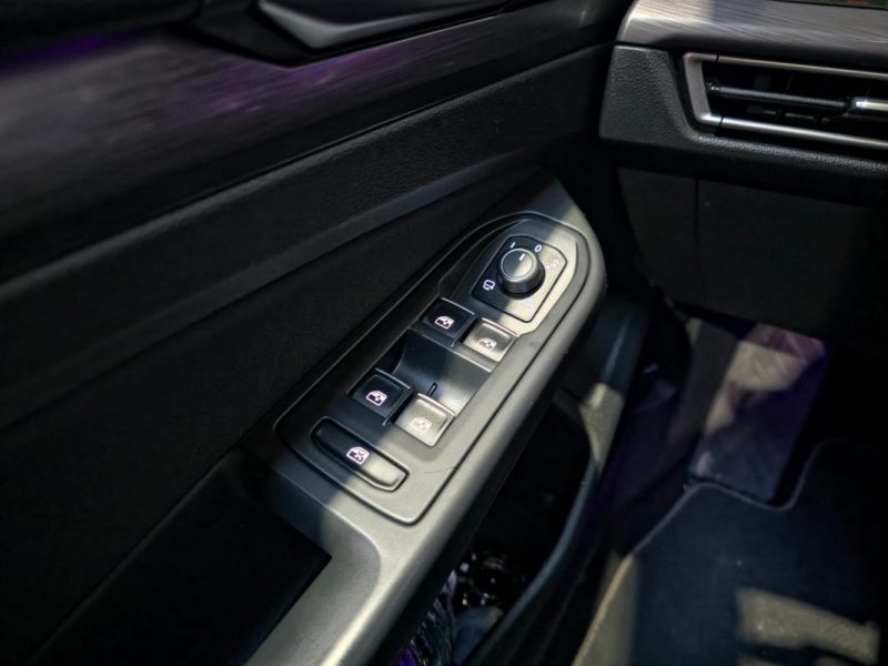 VOLKSWAGEN GOLF VII 2021