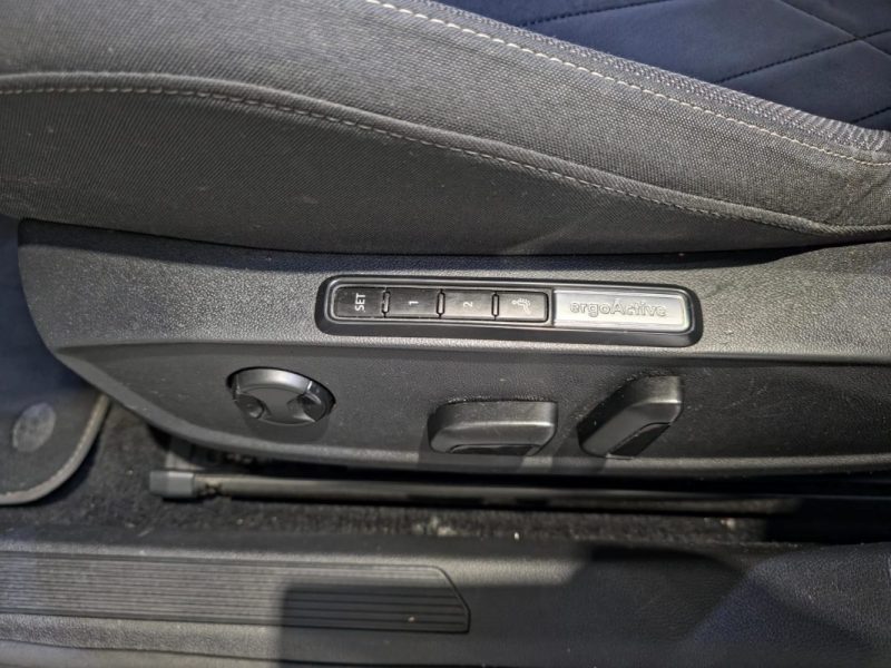 VOLKSWAGEN GOLF VII 2021