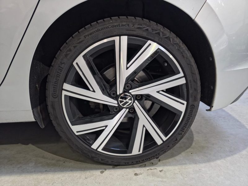 VOLKSWAGEN GOLF VII 2021