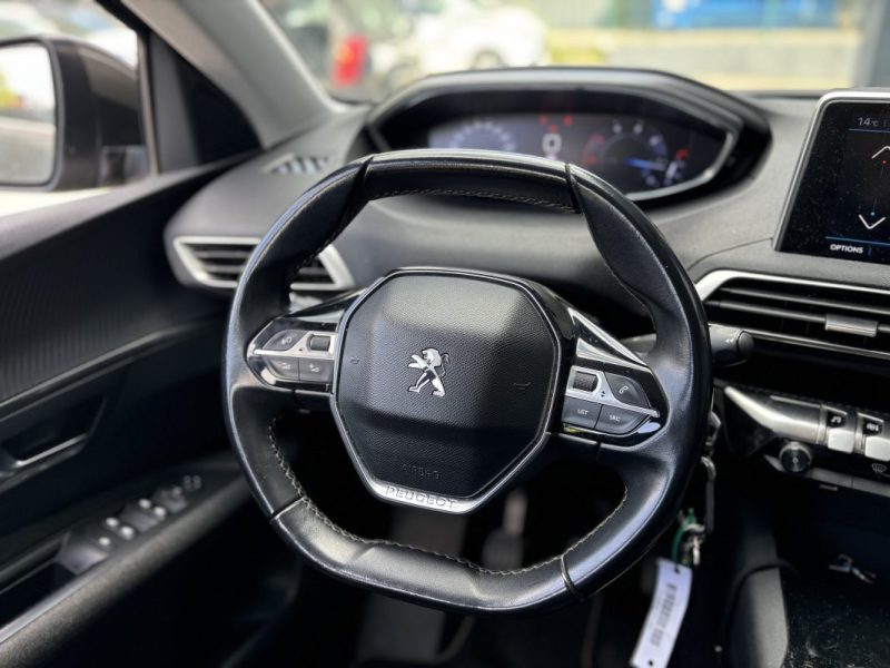 PEUGEOT 3008 1.5 BlueHDi 130cv - Active 