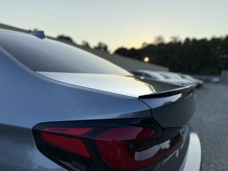 B.M.W. SERIE 5 530eA 252ch Lounge Euro6d-T Pack M