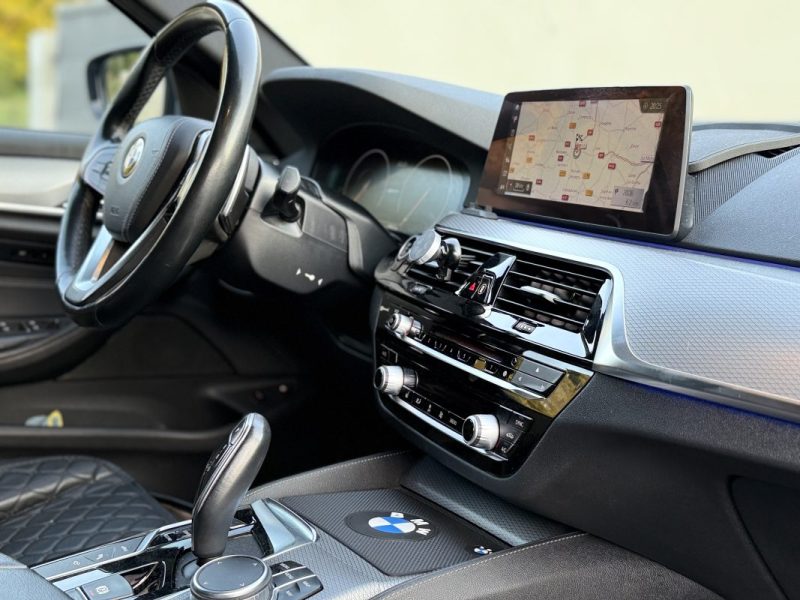 B.M.W. SERIE 5 530eA 252ch Lounge Euro6d-T Pack M