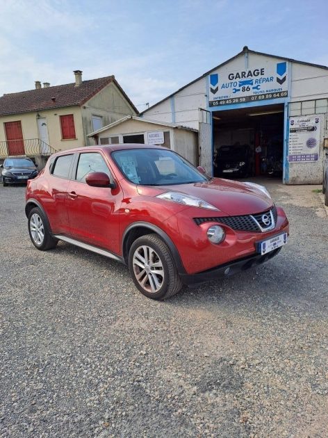NISSAN JUKE 2011