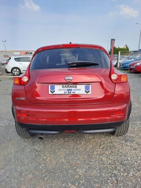 NISSAN JUKE 2011
