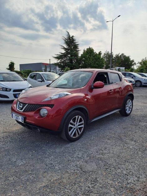 NISSAN JUKE 2011
